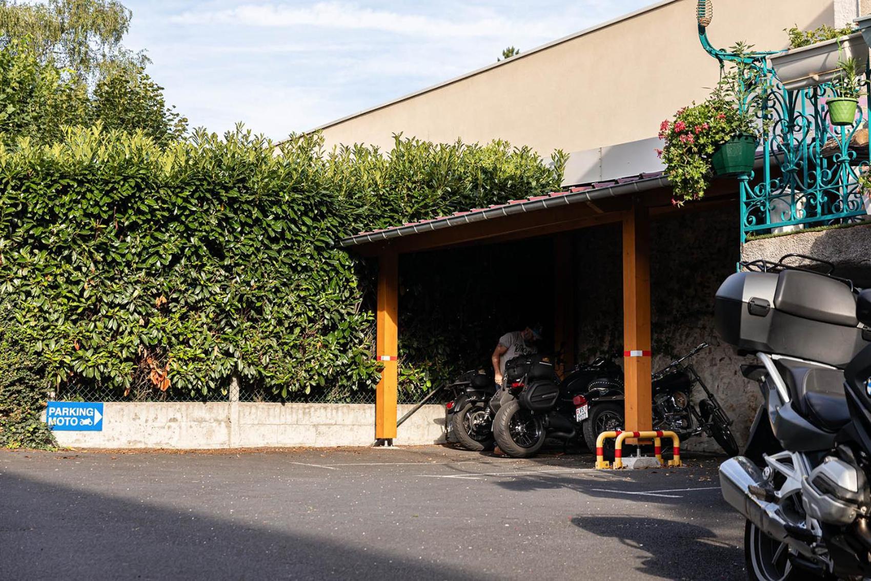 Brives-Charensac Deltour Hotel Le Puy En Velay מראה חיצוני תמונה